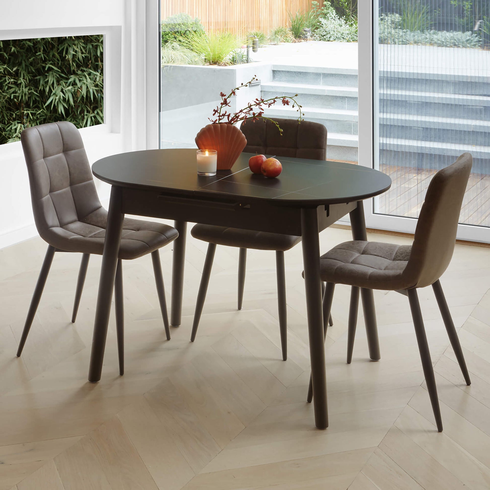 Sacramento | Wooden Ceramic Black Grey 1.4m Oval Extension Table | Greystone